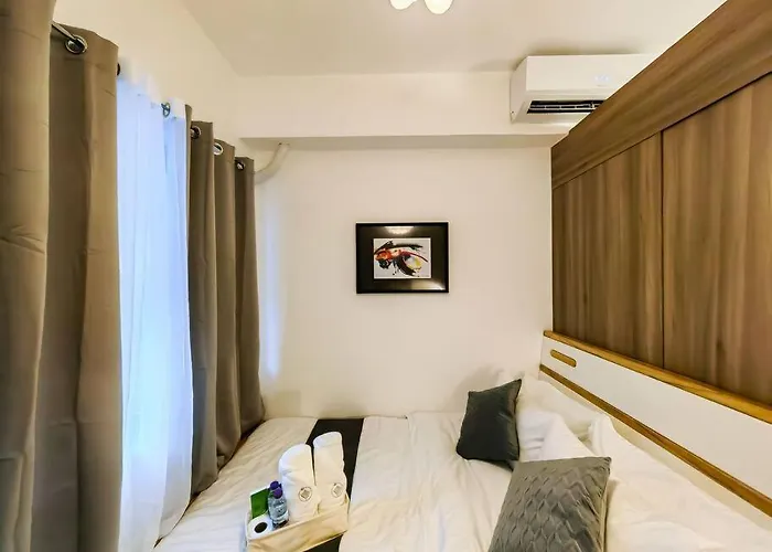 Citispace 1br Condotel At Fame Residences #fm08a Apartment Manila