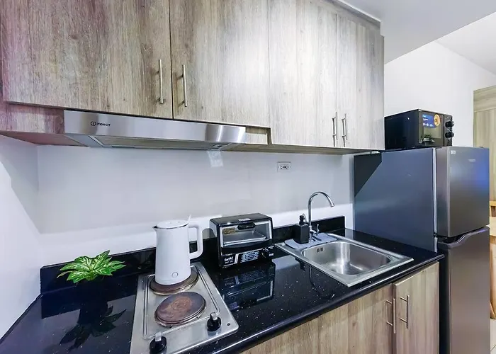 Citispace 1br Condotel At Fame Residences #fm08a Manila